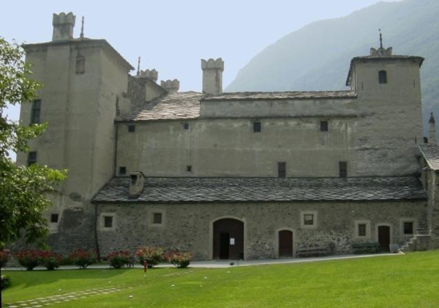 سانت بييرّي Le Vieux Noyer - Appartamenti Al Verde Villaggio Di Rumiod المظهر الخارجي الصورة