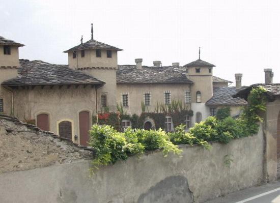 سانت بييرّي Le Vieux Noyer - Appartamenti Al Verde Villaggio Di Rumiod المظهر الخارجي الصورة